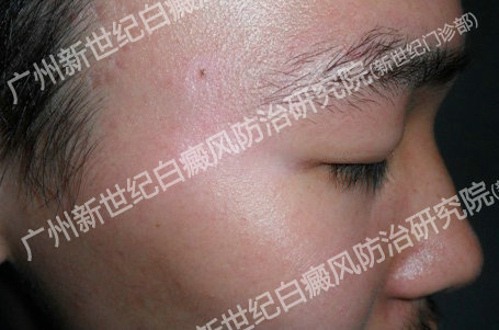 �۲��װ߻��߼�ĳ