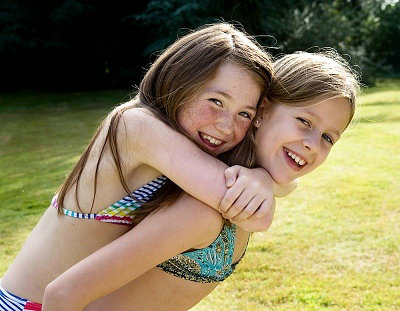 ���综�߽�ѹ