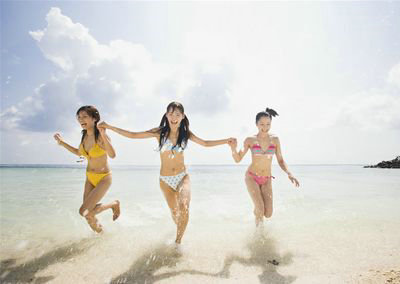 �������