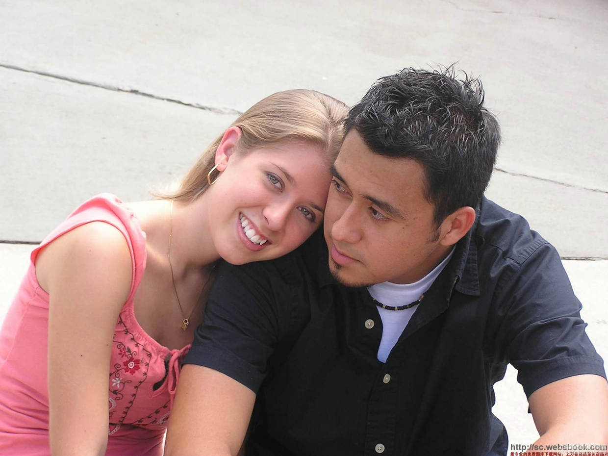 ���综����α��ֺ����飿